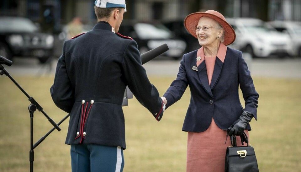 Dronning Margrethe har overhalet Christian IV og er nu den længst siddende regerende monark i danmarkshistorien. Da den britiske dronning Elizabeth døde i september 2022, overtog dronning Margrethe også titlen som den længst siddende nulevende regent i verden. (Arkivfoto).