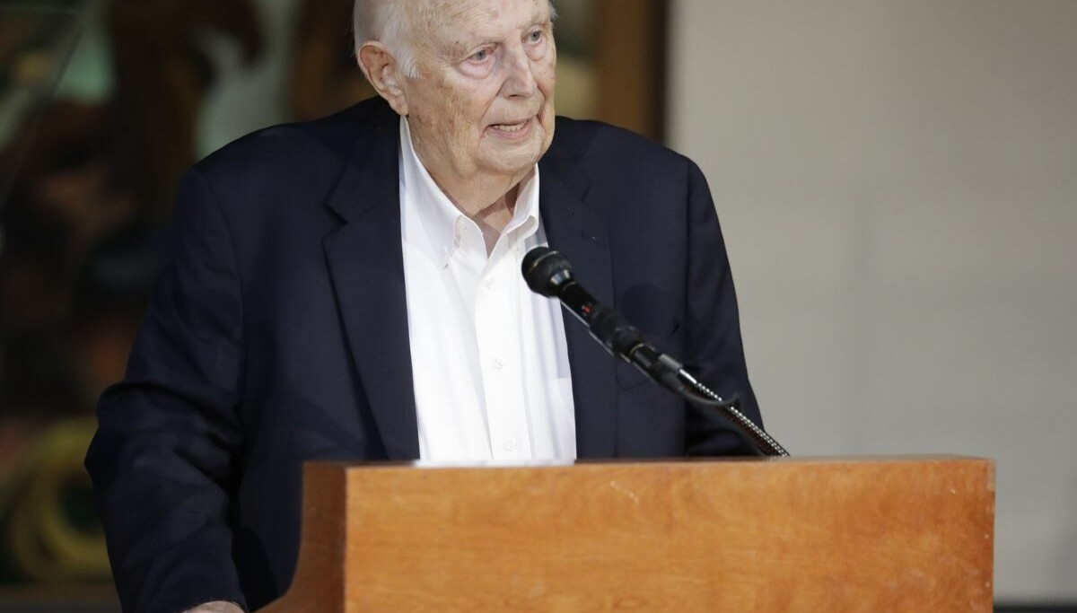 Jerry Bradley er død