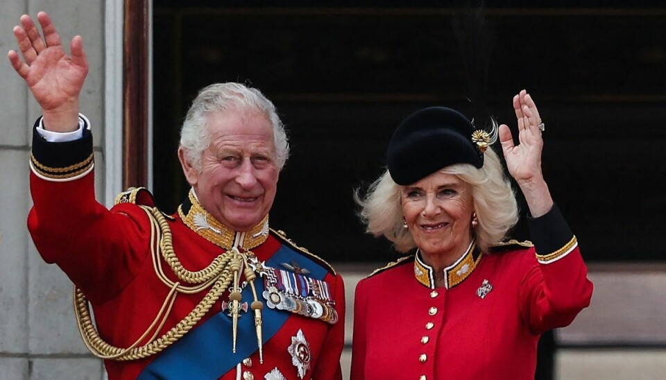 Det er nu blevet bekræftet, at kong Charles og dronning Camilla forlader Clarence House for i stedet at flytte ind på Buckingham Palace. Det er nu blevet bekræftet, at kong Charles og dronning Camilla forlader Clarence House for i stedet at flytte ind på Buckingham Palace.