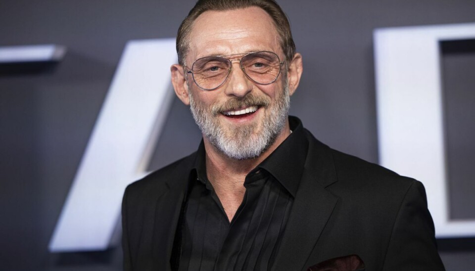 Efter tre års fravær fra dansk film er Roland Møller tilbage på sit modersmål i 'Englemageren' som retskaffen betjent. En rolle langt fra hans fortid og fra stereotype skurkeroller i Hollywood. (Arkivfoto). Efter tre års fravær fra dansk film er Roland Møller tilbage på sit modersmål i 'Englemageren' som retskaffen betjent. En rolle langt fra hans fortid og fra stereotype skurkeroller i Hollywood. (Arkivfoto).