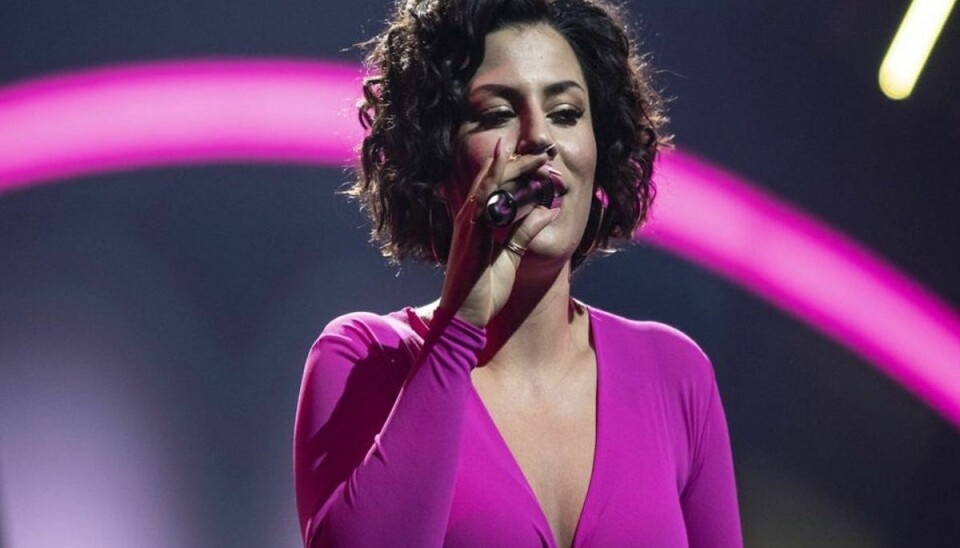 Jasmin Gabay ses her ved Dansk Melodi Grand Prix, hvor hun stillede op med nummeret 'Kiss Like This'.