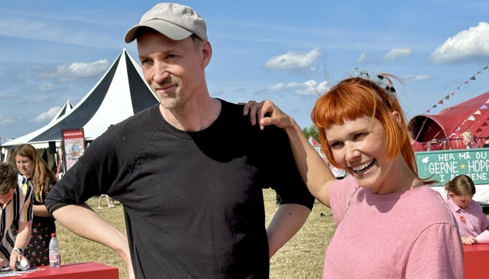 Oh Land tog eksmanden under armen ved premieren på ’Cirkus Summarum’ i Ballerup. De blev skilt i 2017 og har sammen sønnen Svend. Oh Land tog eksmanden under armen ved premieren på ’Cirkus Summarum’ i Ballerup. De blev skilt i 2017 og har sammen sønnen Svend.