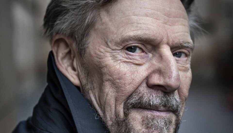 Jesper Christensen mener, at journalistik om kunstneres privatliv er støj. Det står i vejen for, at publikum selv kan danne en mening om en film eller et teaterstykke. 16. maj fylder han 75 år. (Arkivfoto). Jesper Christensen mener, at journalistik om kunstneres privatliv er støj. Det står i vejen for, at publikum selv kan danne en mening om en film eller et teaterstykke. 16. maj fylder han 75 år. (Arkivfoto).
