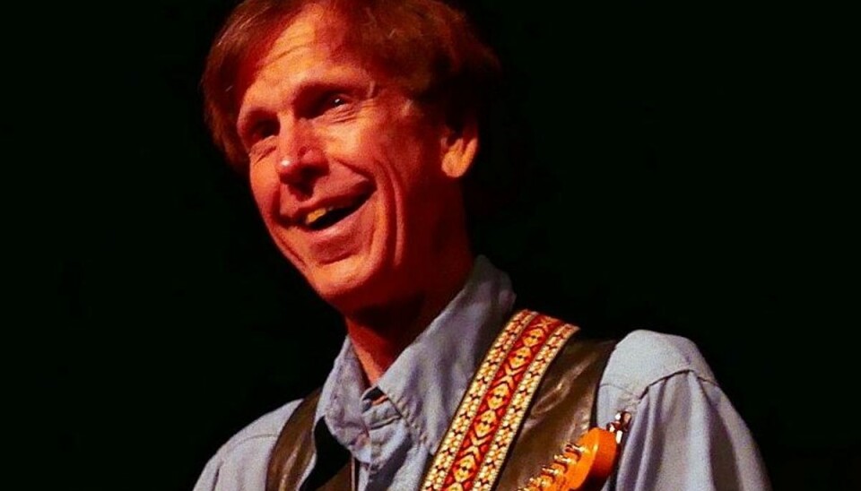 Guitaristen Tom Leadon er død, 70 år gammel. Guitaristen Tom Leadon er død, 70 år gammel.