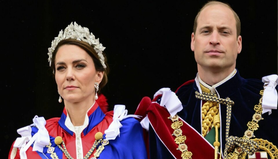 Prinsessen er gal over, at kun fire af hendes familiemedlemmer var inviteret til kroningen.