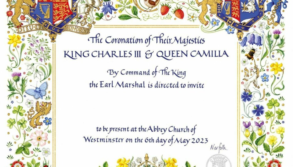 Den officielle invitation til kroningen af kong Charles den 6. maj i Westminster Abbey
