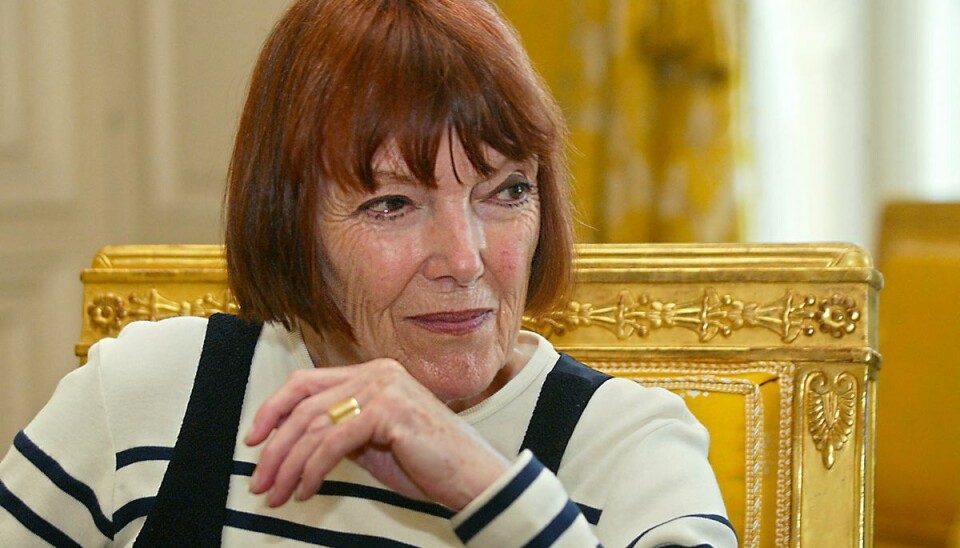 Den britiske modedesigner Mary Quant er gået bort i en alder af 93 år. Billedet er taget i 2004. (Arkivfoto)