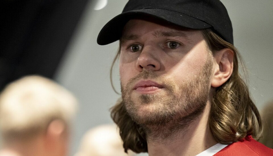 Mikkel Hansen er gået ned med stress. Mikkel Hansen er gået ned med stress.