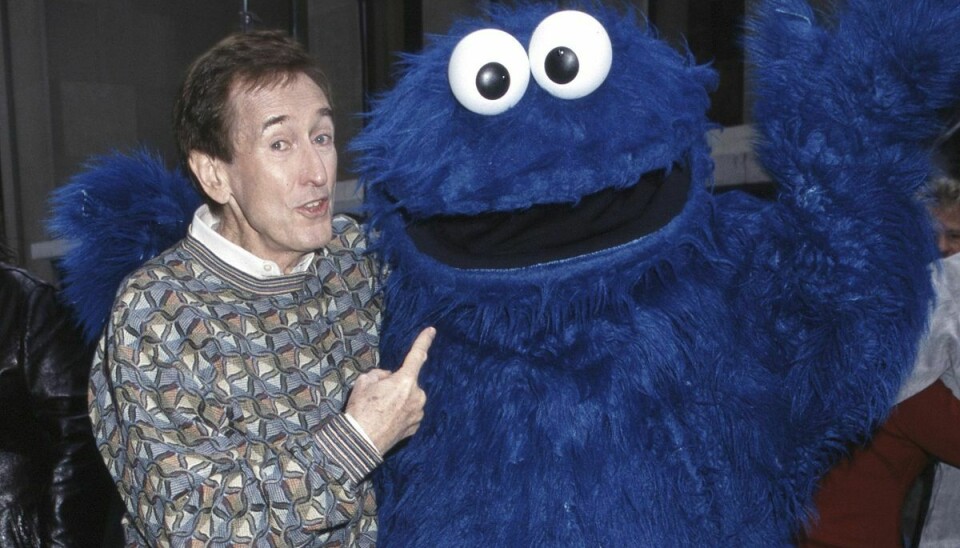 Bob McGrath, her sammen med en af de populære Sesam Street Muppets-dukker, 'Cookie Monster' døde søndag 90 år gammel.