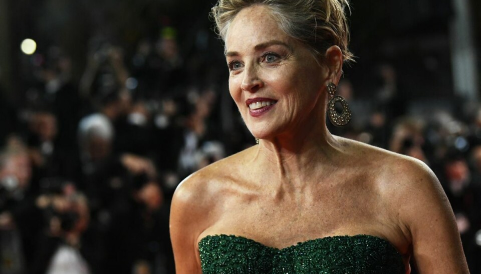 Skuespilleren Sharon Stone mistede forældremyndigheden over sin søn på grund af en nøgenscene.