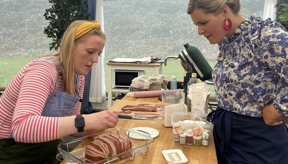 Den 27-årige aarhusianske ingeniør Laura Aagaard Nielsen er vant til at finde på kreative løsninger i sit job. Det gjorde hun også i lørdagens udgave af 'Den store bagedyst', hvor hun sikrede sig mesterbagertitlen. Den 27-årige aarhusianske ingeniør Laura Aagaard Nielsen er vant til at finde på kreative løsninger i sit job. Det gjorde hun også i lørdagens udgave af 'Den store bagedyst', hvor hun sikrede sig mesterbagertitlen.