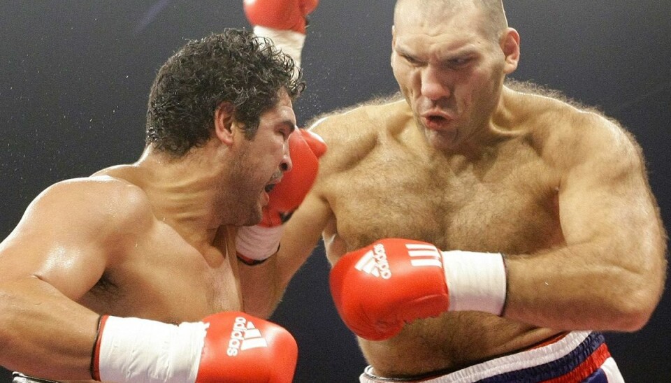 Nikolai Valuev er klar til at kæmpe for Putin og Rusland Nikolai Valuev er klar til at kæmpe for Putin og Rusland
