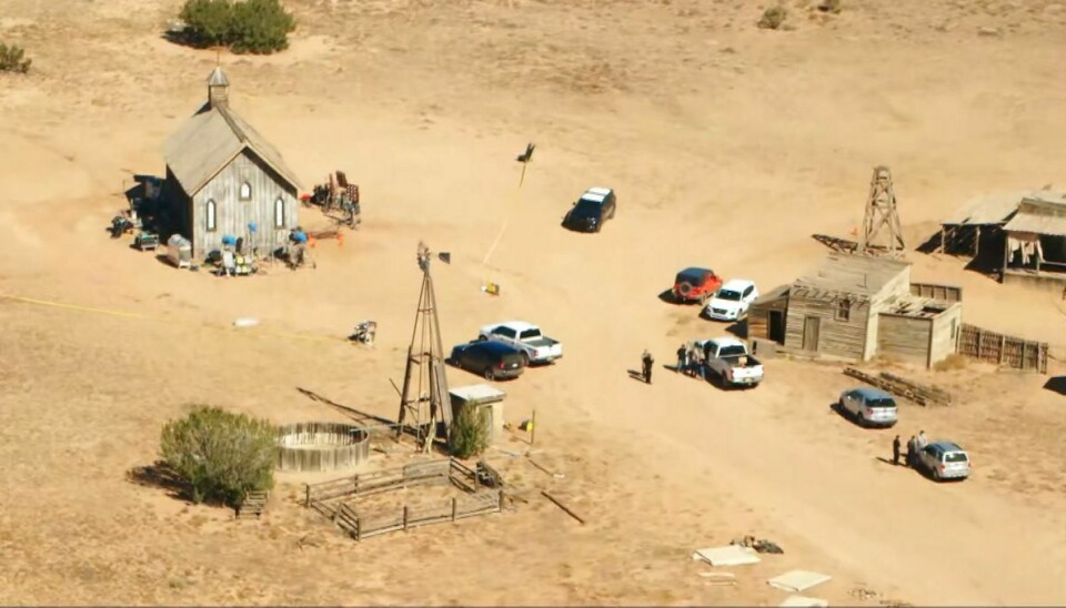 Et luffoto af optagelserne til filmen 'Rust' på Bonanza Creek Ranch, hvor Alec Baldwin kom til at skuddræbe filmfotografen Halyna Hutchins.