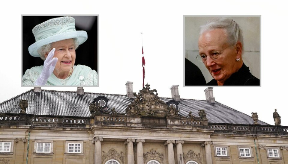 Der flages på halvt på Amalienborg mandag i anledning af dronning Elizabeths begravelse.