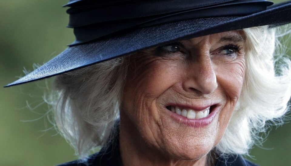Dronning Camilla har siden sin svigermors død været rundt i store dele af Storbritannien med sin mand, Storbritanniens nye monark kong Charles. Dronning Camilla har siden sin svigermors død været rundt i store dele af Storbritannien med sin mand, Storbritanniens nye monark kong Charles.