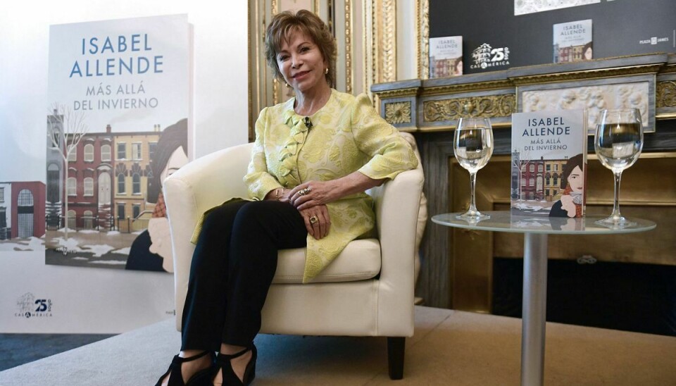 Isabel Allende er særdeles aktiv. Siden coronapandemiens udbrud har hun skrevet tre bøger. Tirsdag den 2. august fylder hun 80 år. (Arkivfoto).