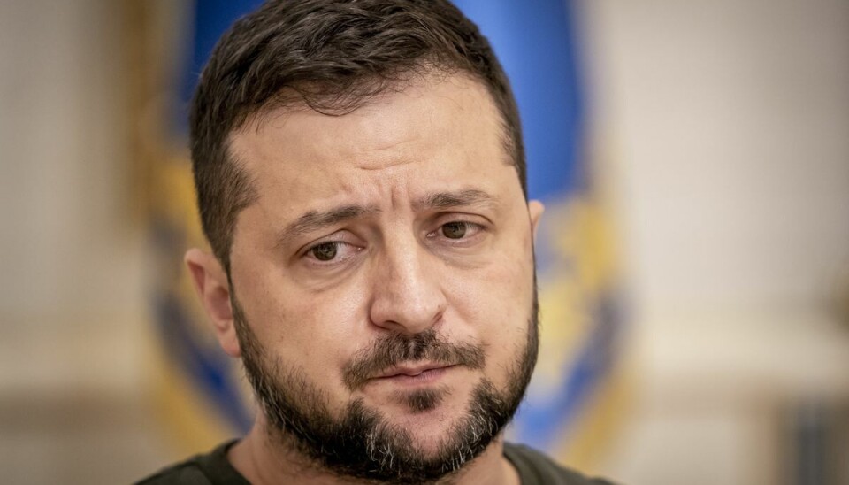 Ukraines præsident Zelenskyj har været involveret i en bilulykke. Ukraines præsident Zelenskyj har været involveret i en bilulykke.