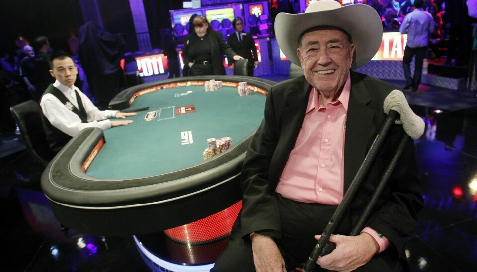 Poker-legenden Doyle Brunson døde søndag. Det bekræfter hans familie.