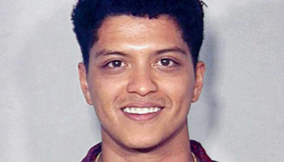 Sangeren Peter Hernandez også kendt under kunstnernavnet Bruno Mars blev anholdt og sigtet for kokainbesiddelse.