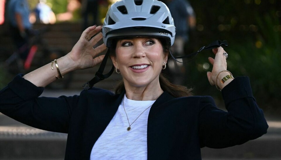 I den australske delstat New South Wales er det lovpligtigt at bære cykelhjelm, når man cykler.