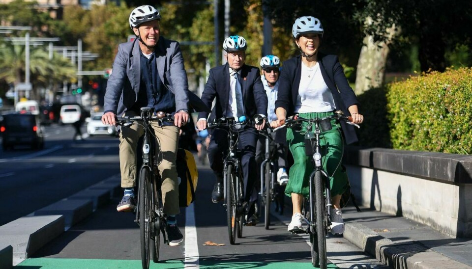 Kronprinsesse Mary tilbagelagde fredag morgen lokal tid omkring to kilometer på Sydneys cykelstier.
