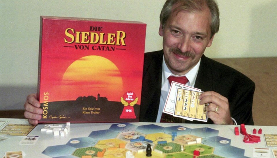 Klaus Teuber er lørdag gået bort efter kort tids alvorlig sygdom, oplyser selskabet bag hans klar mest kendte opfindelse: Spillet Catan, der også er kendt som Settlers. (Arkivfoto).