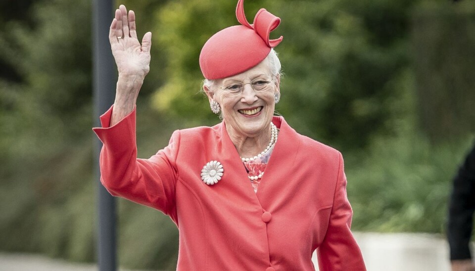 Aarhusianer kommer til at se langt efter dronning Margrethe i påsken. Hun er fortsat sygemeldt efter sin rygoperation og vil stik mod traditionerne ikke fejre påske på Marselisborg Slot.