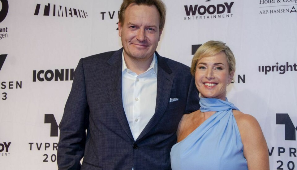 TV 2-parret Rasmus Tantholdt og Najasja Crone fik tid til at være sammen til Tvprisen.