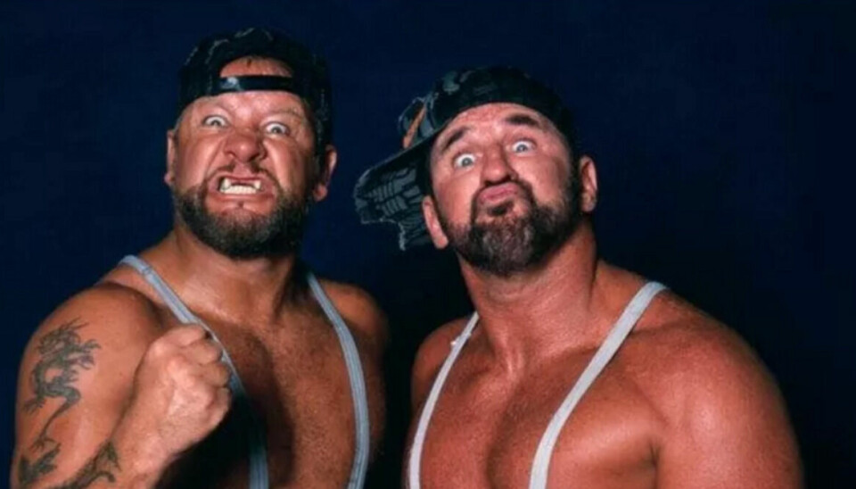 Bushwacker Bob (til højre i billedet) bliver mindet på Instagram af sin tidligere wrestling-kammerat Bushwacker Luke (til venstre i billedet)