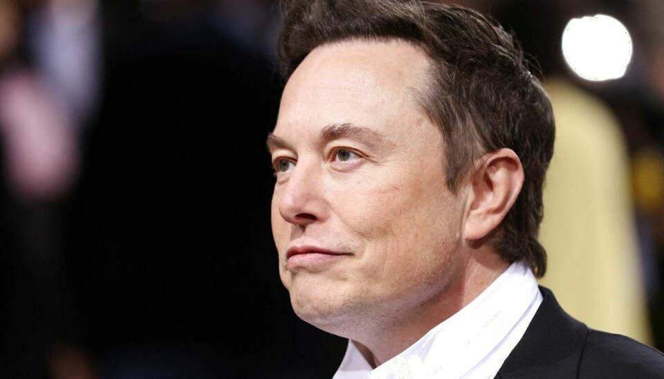 Elon Musk skal ikke længere være direktør for Twitter.