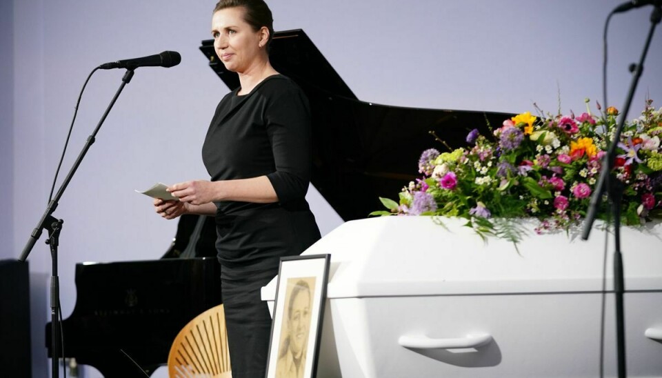 Statsminister Mette Frederiksen (S) holdt tale i Vestre Kirkegårds Nordre Kapel ved Ritt Bjerregaards begravelse.