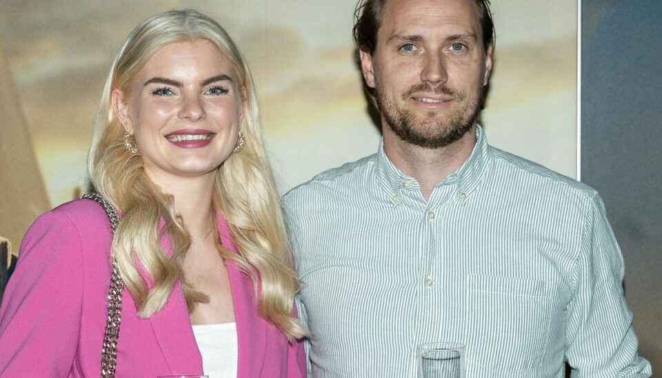 Tilde Wexøe Munkholm og hendes kæreste Thomas ses her ved gallapremiere på filmen 'Top Gun - Maverick' i Imperial i København i maj 2022. Tilde Wexøe Munkholm og hendes kæreste Thomas ses her ved gallapremiere på filmen 'Top Gun - Maverick' i Imperial i København i maj 2022.
