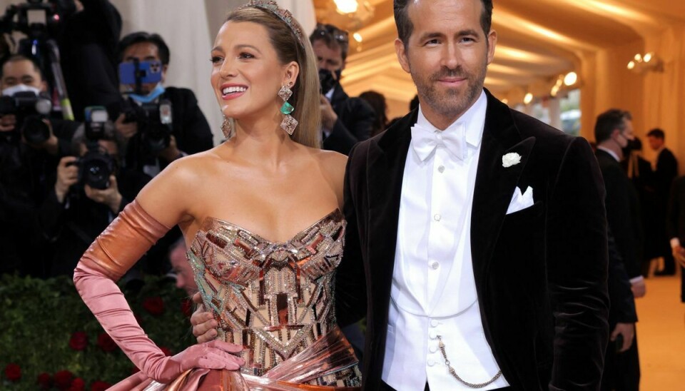 Hollywoodparret Blake Lively og Ryan Reynolds er blevet forældre for fjerde gang.
