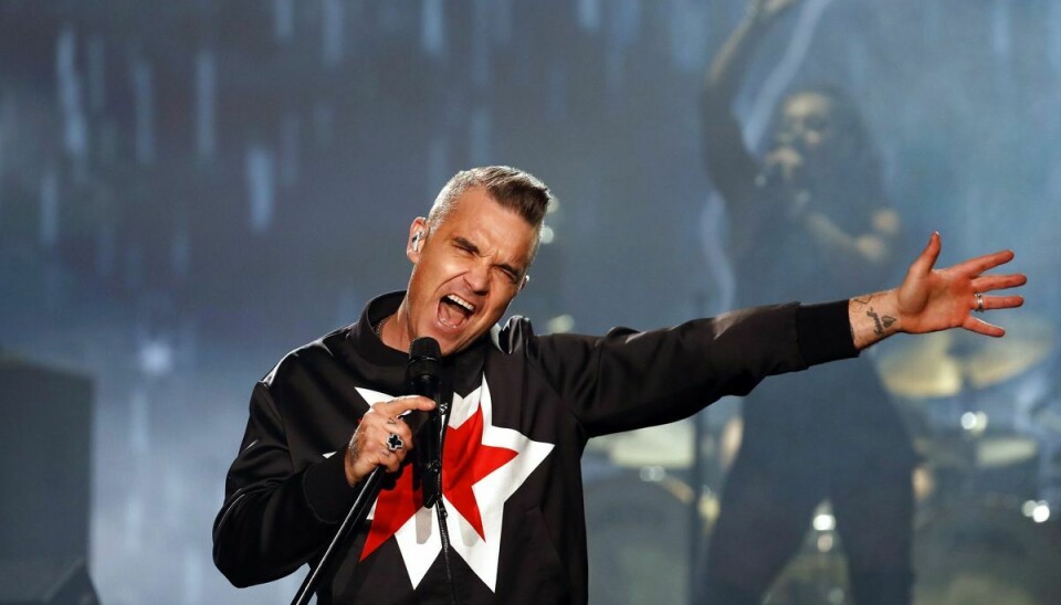 Robbie Williams har for nylig kunnet fejre 25 år som soloartist. Det blev i september markeret med albummet 'XXV', der strøg ind på den britiske hitliste. Til sommer optræder han på festivalen Heartland i Danmark. (Arkivfoto).