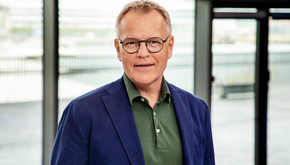 Søren Jacobsen startede som vejrvært tilbage i år 2000 i TV-Byen i Søborg. Hans kollegaer hed dengang Henrik Voldborg, Jesper Theilgaard og Søren Brodersen. (Pressefoto). Søren Jacobsen startede som vejrvært tilbage i år 2000 i TV-Byen i Søborg. Hans kollegaer hed dengang Henrik Voldborg, Jesper Theilgaard og Søren Brodersen. (Pressefoto).