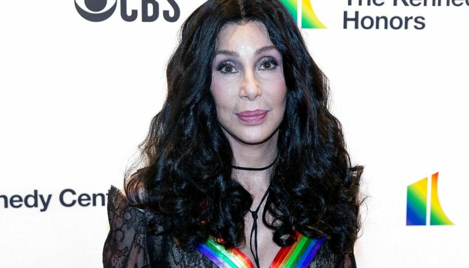 Hele tre gange har den amerikanske superstjerne Cher oplevet at miste et ufødt barn.