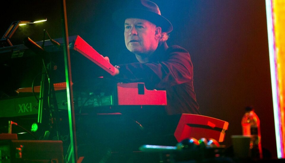 Martin Duffy ses her bag keyboardet ved en Primal Scream koncert i London i 2019. Martin Duffy ses her bag keyboardet ved en Primal Scream koncert i London i 2019.