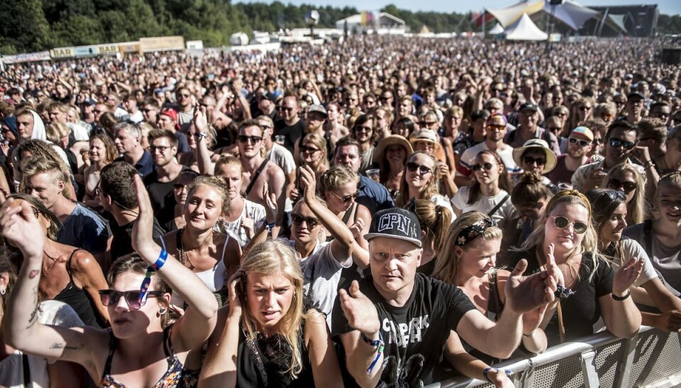 Tinderbox meddeler torsdag, at årets hovednavn, George Ezra, alligevel ikke dukker op.