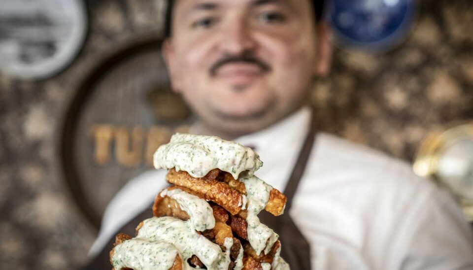 Umut Sakarya er indehaver af Guldkroen, der serverer gammeldags dansk mad. (Arkivfoto).