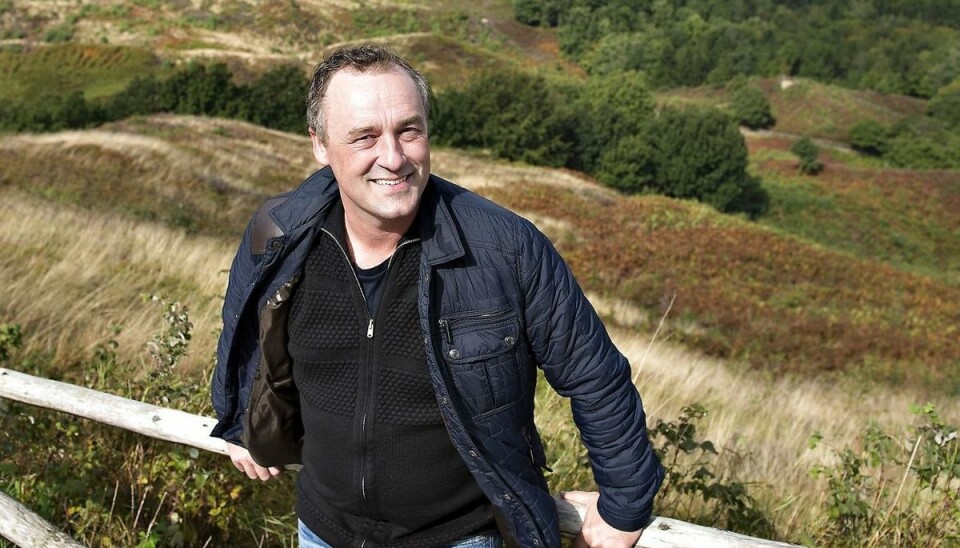 TV-værten Peter Ingemann har solgt sit sommerhus til knap halvanden million. TV-værten Peter Ingemann har solgt sit sommerhus til knap halvanden million.