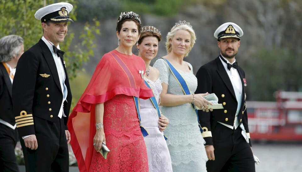 Kronprinsesse Mary skal spise middag med det norske kronprinspar, kronprins Haakon og kronprinsesse Mette-Marit (yderst til højre, red.), under sit besøg i Norge. (Arkivfoto).