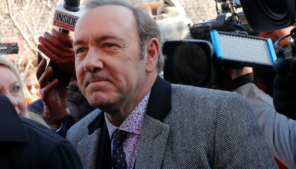 Kevin Spacey er nu officielt blevet tiltalt i fire sager om overgreb