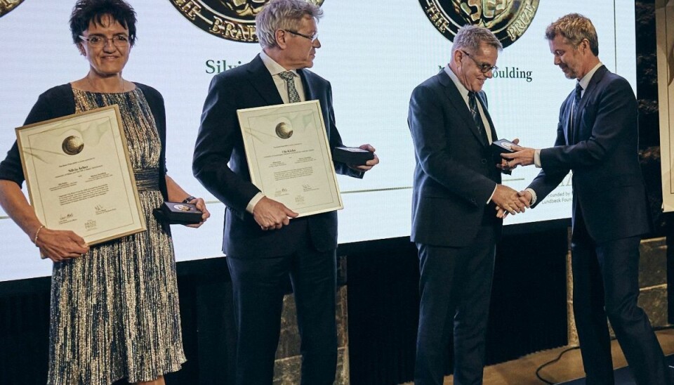 Fra venstre: Silvia Arber, Ole Kiehn, Martyn Goulding og kronprins Frederik Fra venstre: Silvia Arber, Ole Kiehn, Martyn Goulding og kronprins Frederik