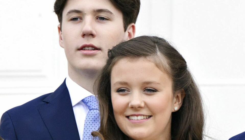 16-åreige prins Christian er allerede elev på Herlufsholm og efter planen starter prinsesse Isabella på skolen efter sommerferien.