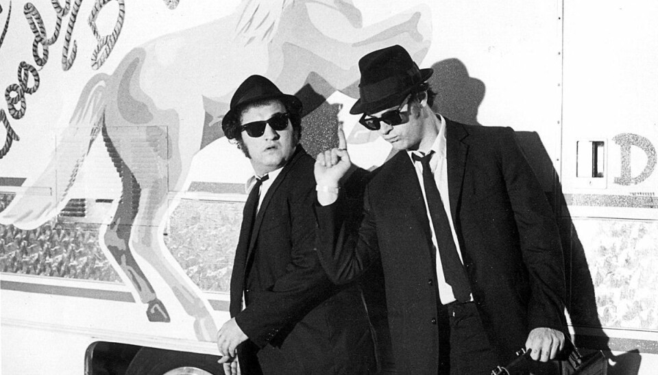 De ikoniske Blues Brothers: John Belushi og Dan Aykroyd. De ikoniske Blues Brothers: John Belushi og Dan Aykroyd.