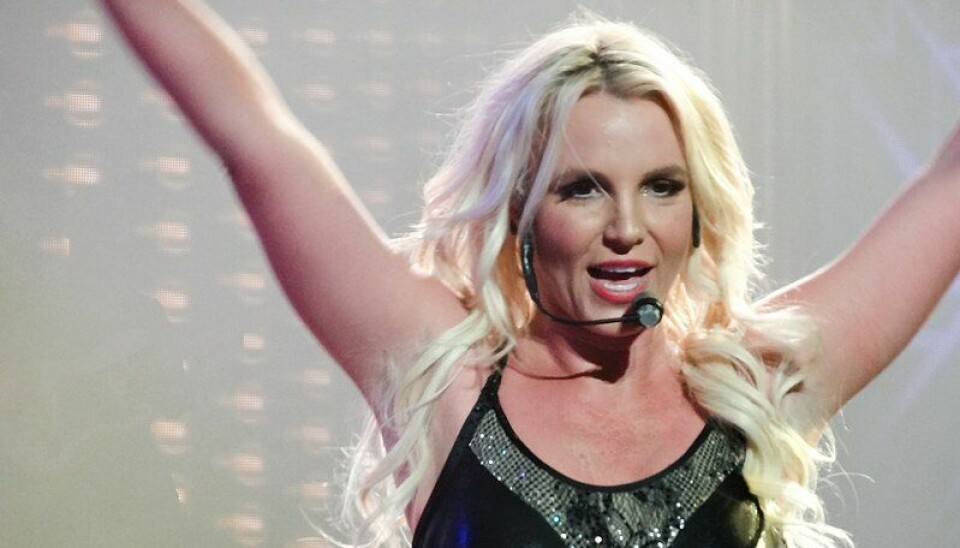 Britney Spears taler nu til sine følgere eftersom det er kommet frem at hende og Sam Ashgari skal skilles.