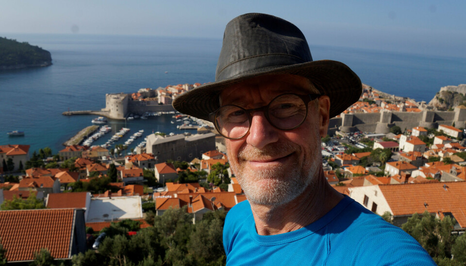 Hjalte Tin er ikke færdig med at opleve verden, til trods for at han sammen med sin kone har rejst på eventyr i over 40 år. 8. september fylder han 70. (Privatfoto). Hjalte Tin er ikke færdig med at opleve verden, til trods for at han sammen med sin kone har rejst på eventyr i over 40 år. 8. september fylder han 70. (Privatfoto).
