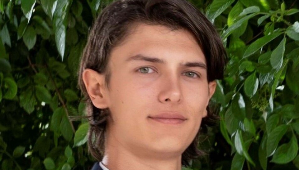 Grev Nikolai boede fast på Schackenborg indtil han var fem år og herefter mere sporadisk frem til de tidlige teenageår.