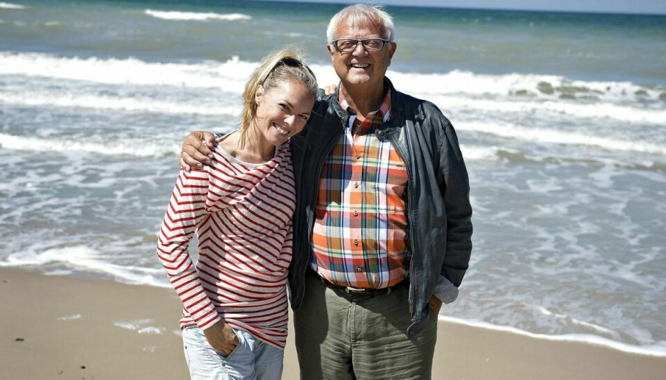 Per Pallesen fylder 80 år 30. april. Her er han fotograferet med sin datter Trine Pallesen. (Arkivfoto).