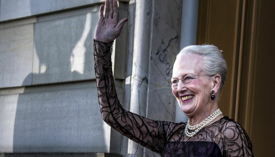 Dronning Margrethe kan i år ikke blot fejre, at hun fylder 82 år, men også en historisk mærkedag. Den 14. januar havde hun regentjubilæum efter 50 år på tronen. Som monark har hun den næstlængste regeringstid af alle danske monarker - kun overgået af kong Christian IV, som regerede i 59 år. (Arkivfoto).